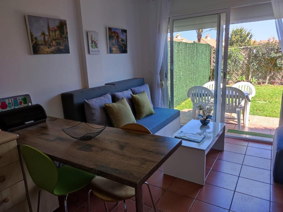 Bonito Apartamento En Alcaidesa Con Piscina Apartment Bagian luar foto